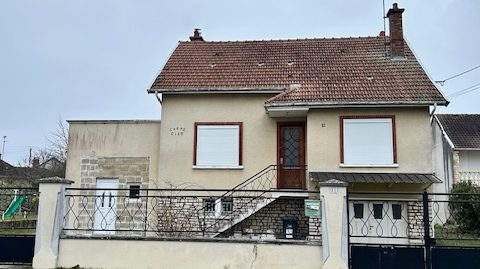 2445 – Maison à Romilly-sur-Seine